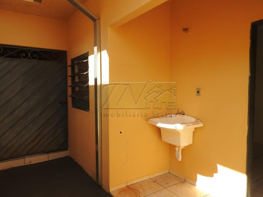 Alugar Residenciais / Casas em Santa Cruz do Rio Pardo R$ 900,00 - Foto 12