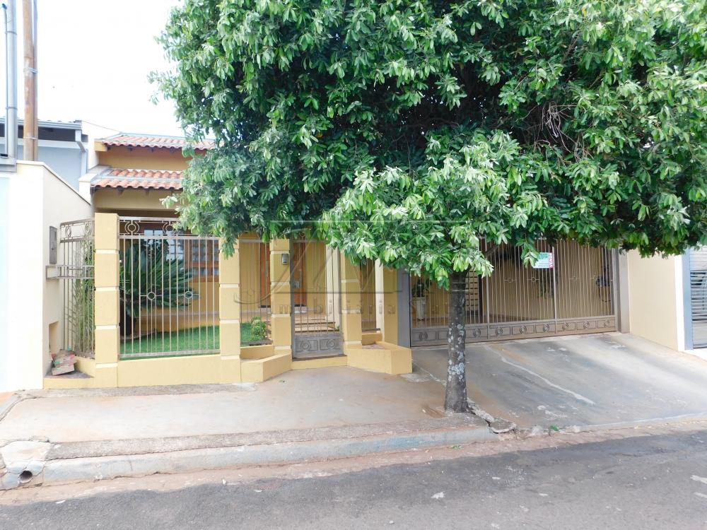 Comprar Residenciais / Casas em Santa Cruz do Rio Pardo R$ 650.000,00 - Foto 3