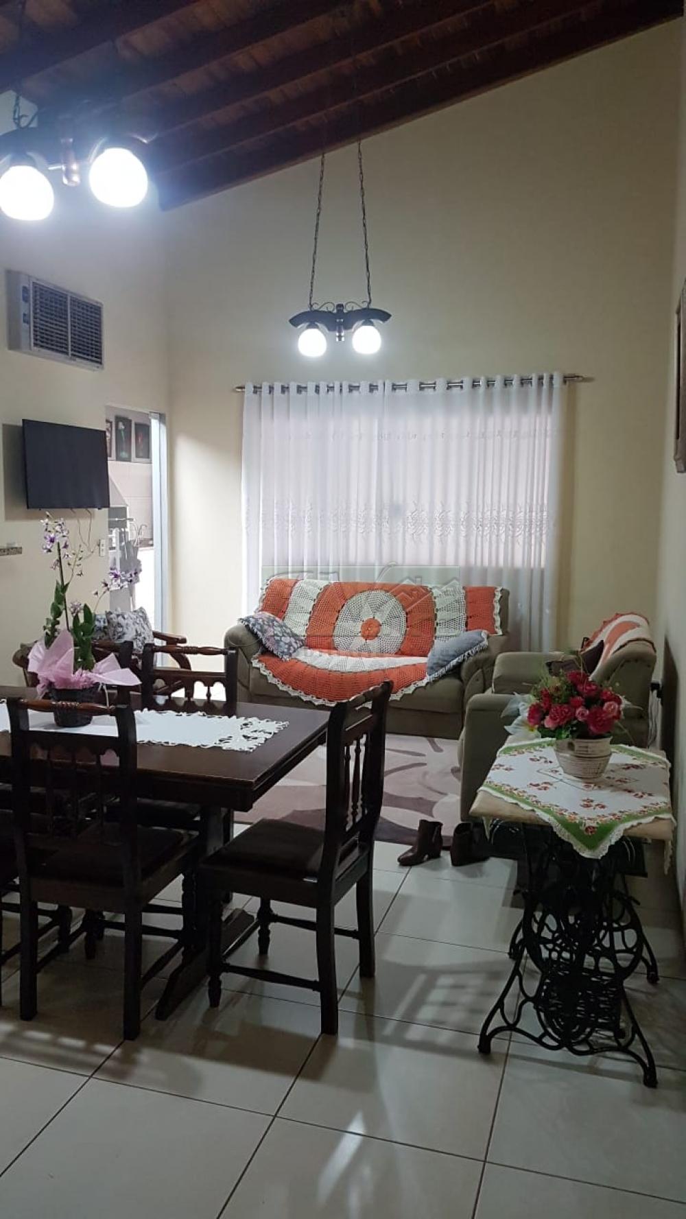 Comprar Residenciais / Casas em Santa Cruz do Rio Pardo R$ 470.000,00 - Foto 8