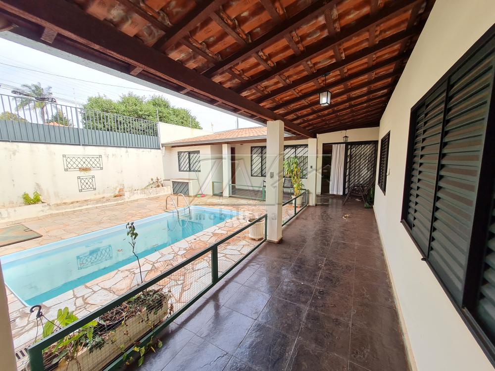 Comprar Residenciais / Casas em Santa Cruz do Rio Pardo R$ 460.000,00 - Foto 5