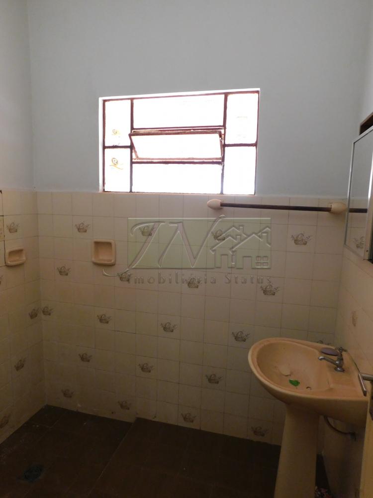 Alugar Residenciais / Casas em Santa Cruz do Rio Pardo R$ 800,00 - Foto 10