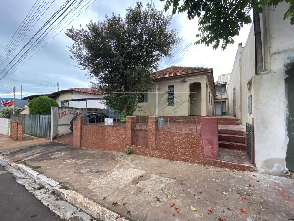 Comprar Residenciais / Casas em Santa Cruz do Rio Pardo R$ 330.000,00 - Foto 1