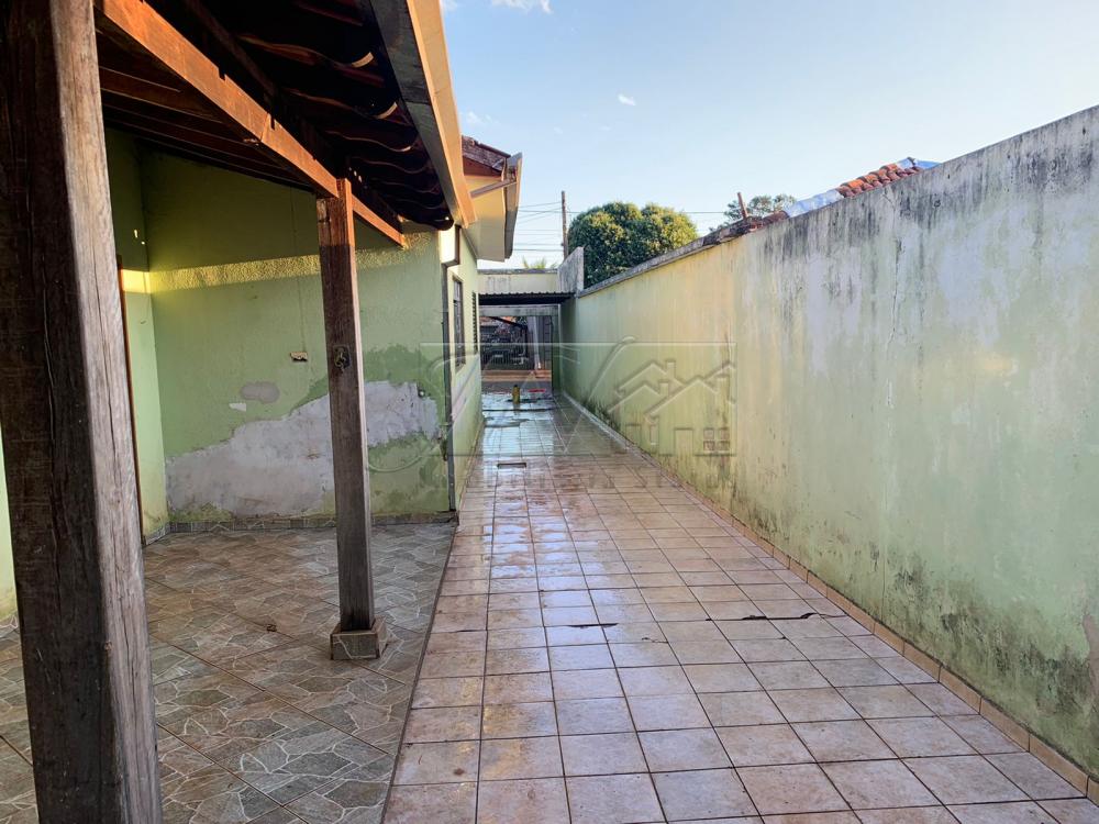 Comprar Residenciais / Casas em Santa Cruz do Rio Pardo R$ 220.000,00 - Foto 12