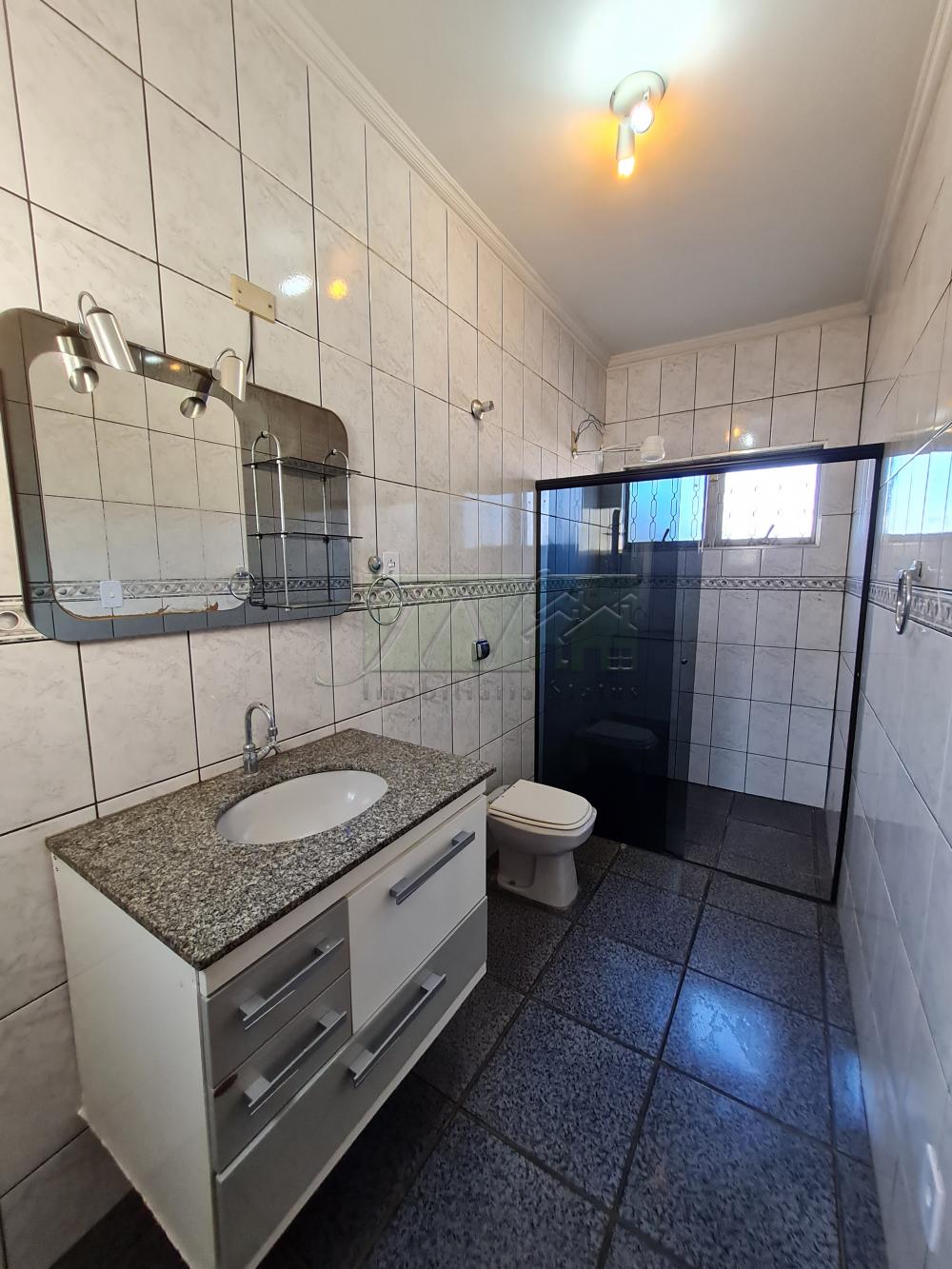 Alugar Residenciais / Casas em Santa Cruz do Rio Pardo R$ 2.700,00 - Foto 6
