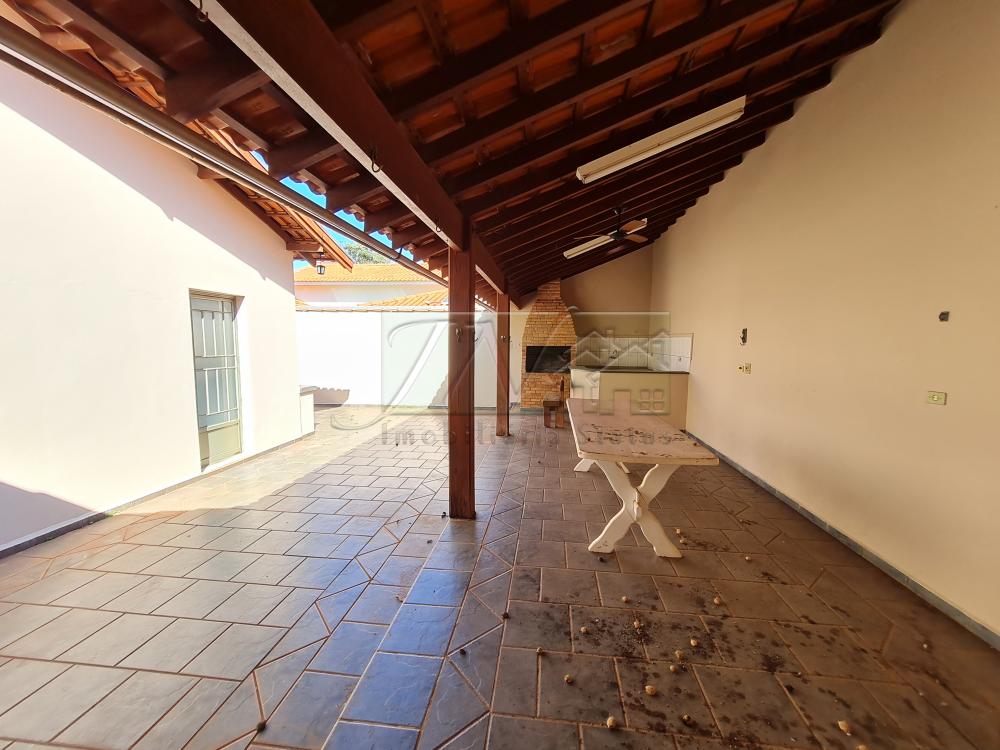 Alugar Residenciais / Casas em Santa Cruz do Rio Pardo R$ 2.700,00 - Foto 17