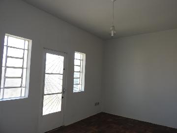 Alugar Residenciais / Casas em Santa Cruz do Rio Pardo R$ 1.500,00 - Foto 15