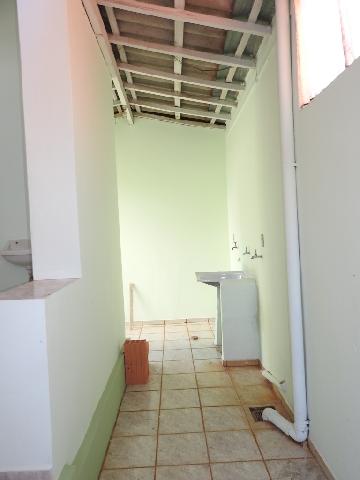Alugar Residenciais / Casas em Santa Cruz do Rio Pardo R$ 1.500,00 - Foto 22