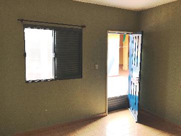 Alugar Residenciais / Casas em Santa Cruz do Rio Pardo R$ 800,00 - Foto 23