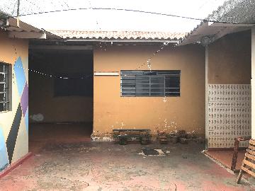 Alugar Residenciais / Casas em Santa Cruz do Rio Pardo R$ 800,00 - Foto 26