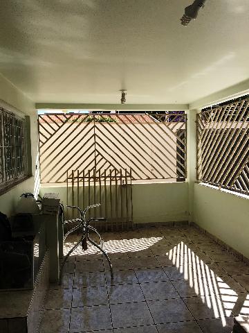 Alugar Residenciais / Casas em Santa Cruz do Rio Pardo R$ 3.000,00 - Foto 30