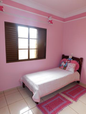 Comprar Residenciais / Casas em Santa Cruz do Rio Pardo R$ 650.000,00 - Foto 13