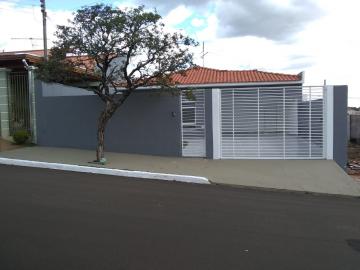 Santa Cruz do Rio Pardo Jardim Ipe residenciais Venda R$550.000,00 3 Dormitorios 3 Vagas Area do terreno 330.00m2 Area construida 163.62m2