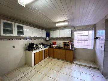 Alugar Residenciais / Casas em Santa Cruz do Rio Pardo R$ 2.200,00 - Foto 19