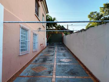 Alugar Residenciais / Casas em Santa Cruz do Rio Pardo R$ 2.200,00 - Foto 23