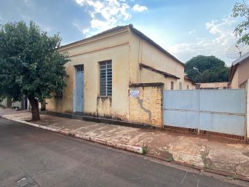 Comprar Residenciais / Casas em Ipaussu R$ 600.000,00 - Foto 2