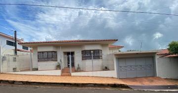 Residenciais / Casas em Bernardino de Campos 