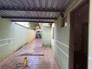 Comprar Residenciais / Casas em Santa Cruz do Rio Pardo R$ 220.000,00 - Foto 4