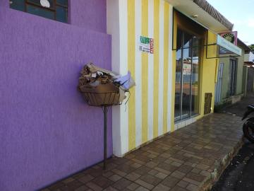 Alugar Comerciais / Sala Comercial em Santa Cruz do Rio Pardo R$ 600,00 - Foto 12