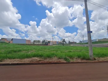 Terrenos / Lote em Santa Cruz do Rio Pardo , Comprar por R$105.000,00
