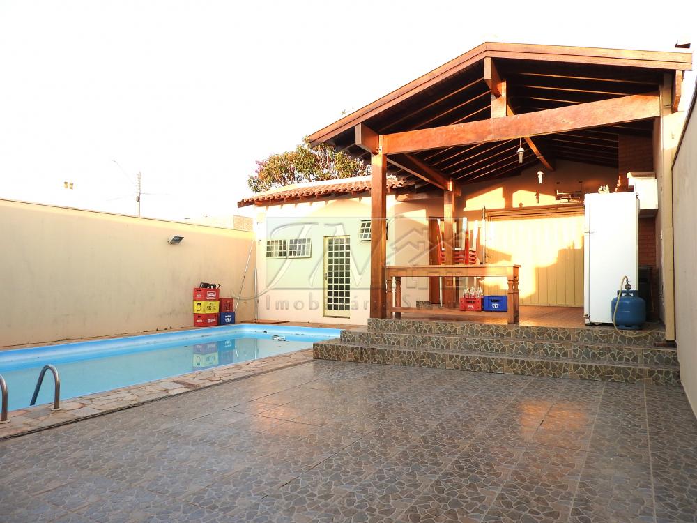 Comprar Residenciais / Casas em Santa Cruz do Rio Pardo R$ 900.000,00 - Foto 16