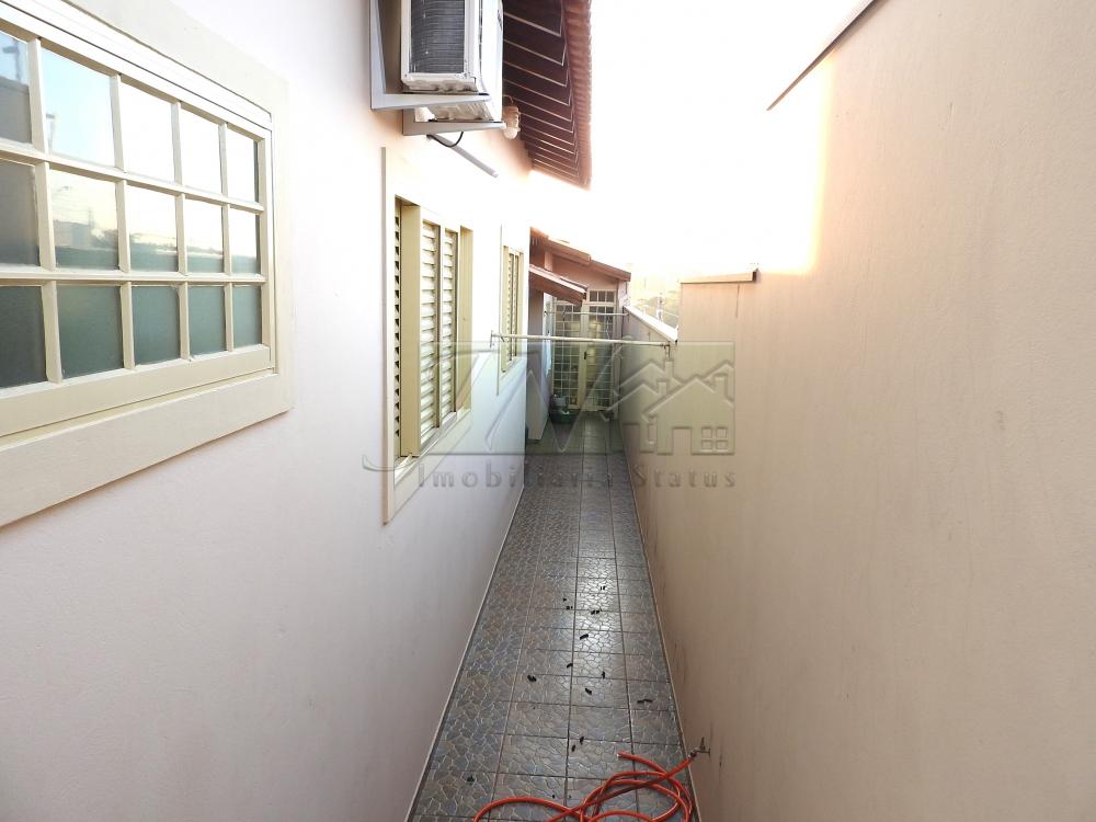 Comprar Residenciais / Casas em Santa Cruz do Rio Pardo R$ 900.000,00 - Foto 23