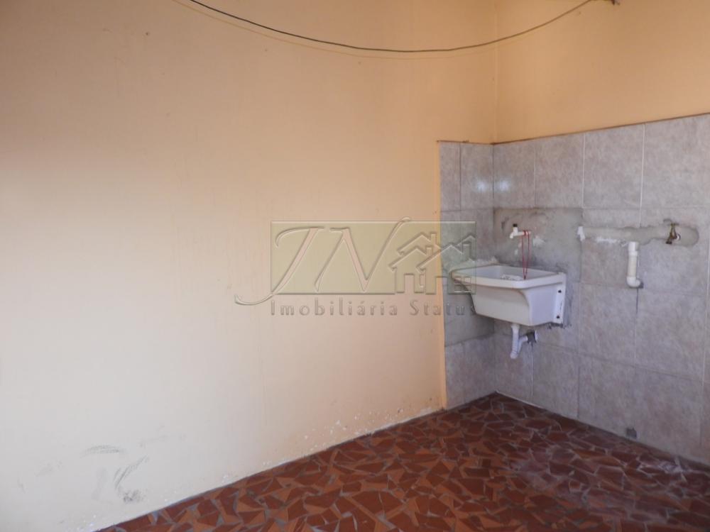 Alugar Residenciais / Casas em Santa Cruz do Rio Pardo R$ 950,00 - Foto 15