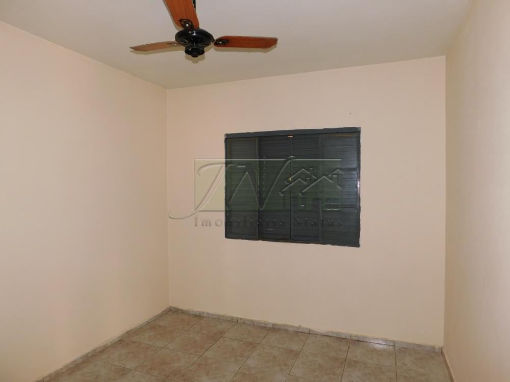 Alugar Residenciais / Casas em Santa Cruz do Rio Pardo R$ 800,00 - Foto 11