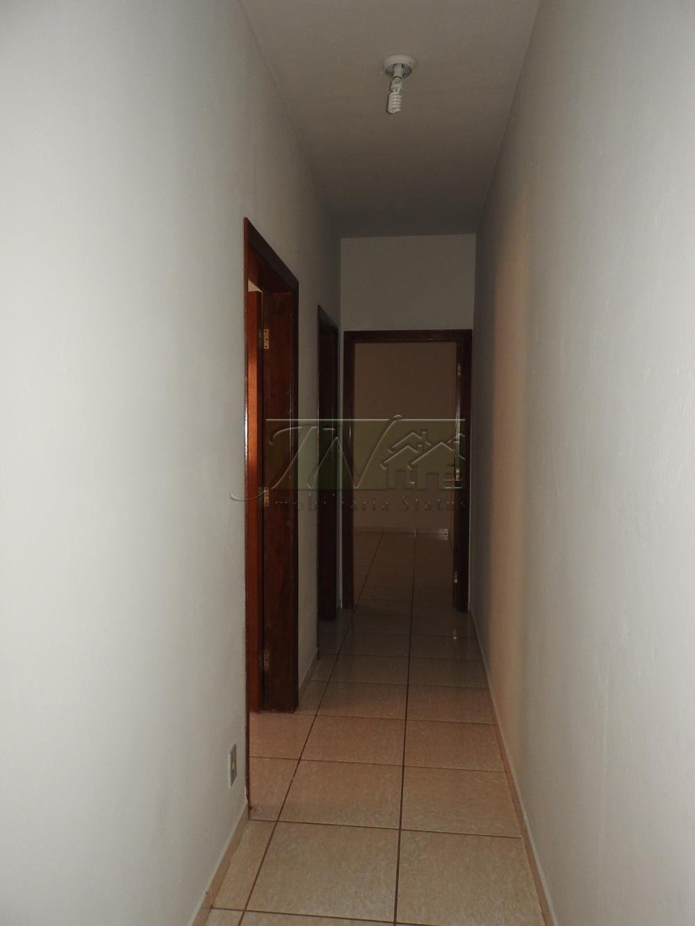 Alugar Residenciais / Casas em Santa Cruz do Rio Pardo R$ 1.300,00 - Foto 8