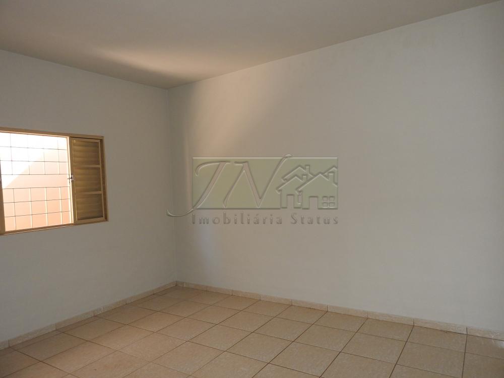 Alugar Residenciais / Casas em Santa Cruz do Rio Pardo R$ 1.300,00 - Foto 11