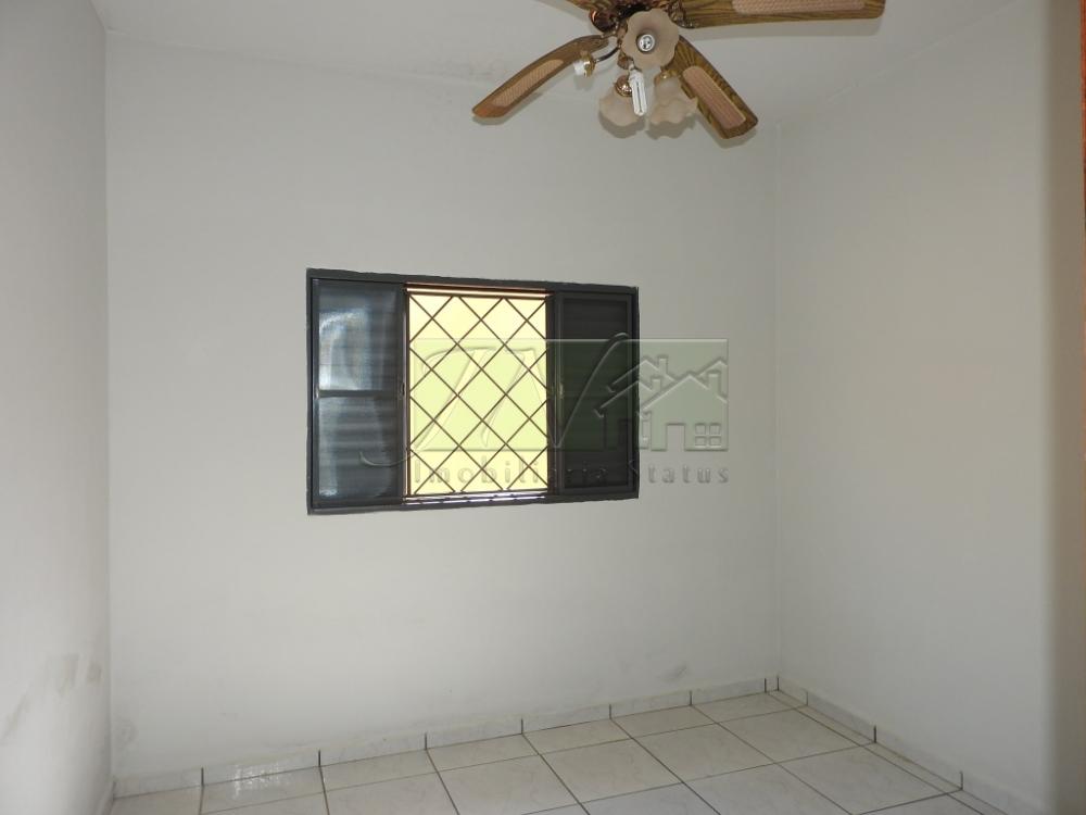 Alugar Residenciais / Casas em Santa Cruz do Rio Pardo R$ 900,00 - Foto 8