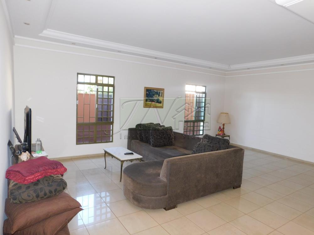 Comprar Residenciais / Casas em Santa Cruz do Rio Pardo R$ 700.000,00 - Foto 7