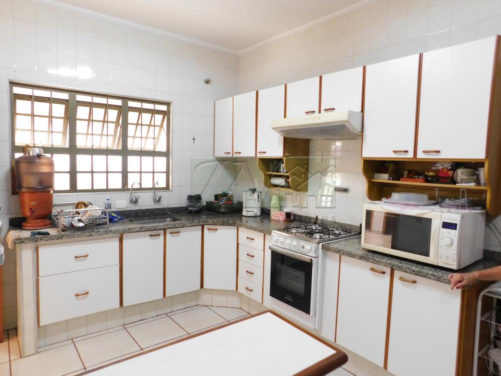 Comprar Residenciais / Casas em Santa Cruz do Rio Pardo R$ 700.000,00 - Foto 22