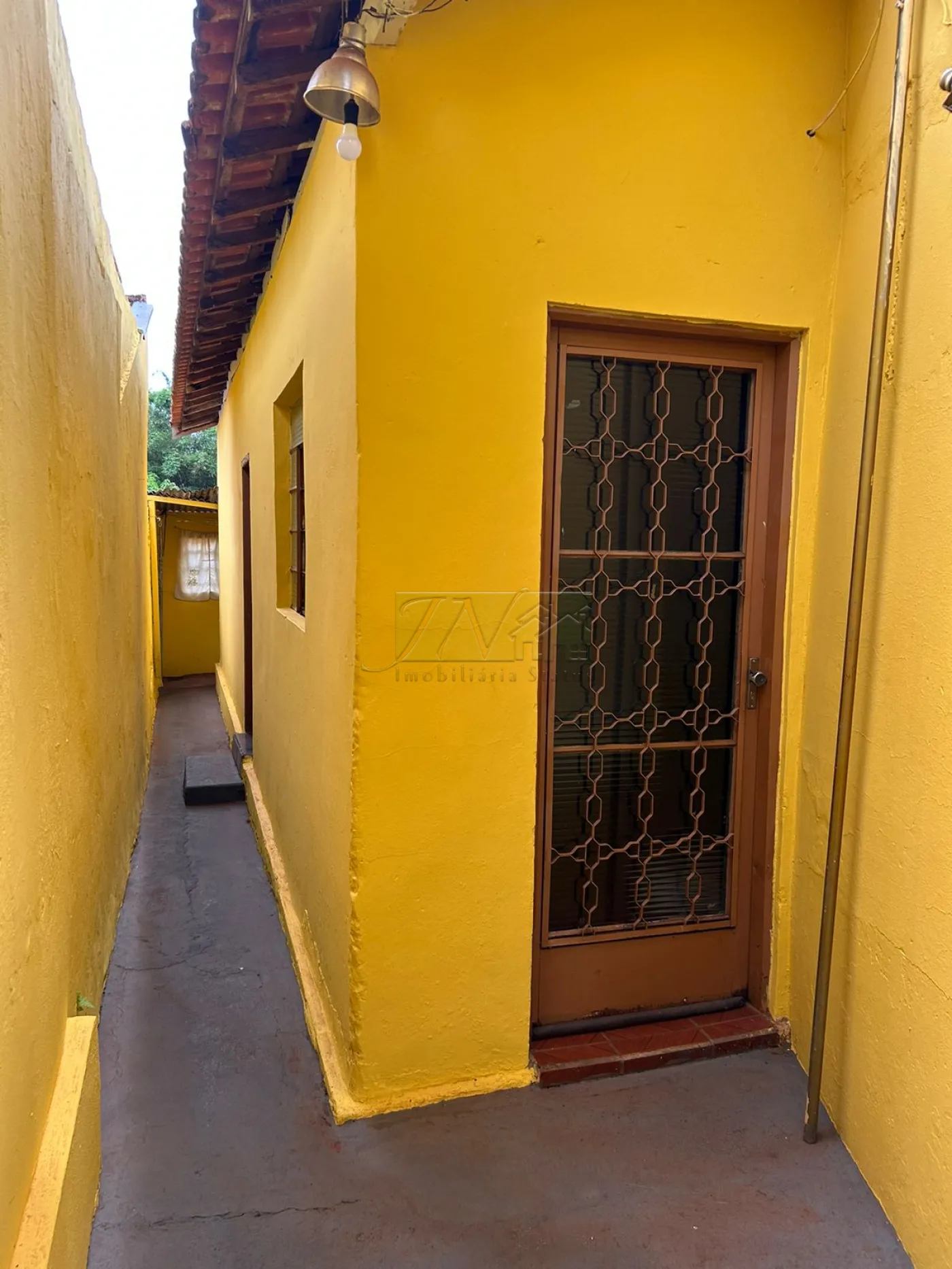 Alugar Residenciais / Casas em Santa Cruz do Rio Pardo R$ 850,00 - Foto 3
