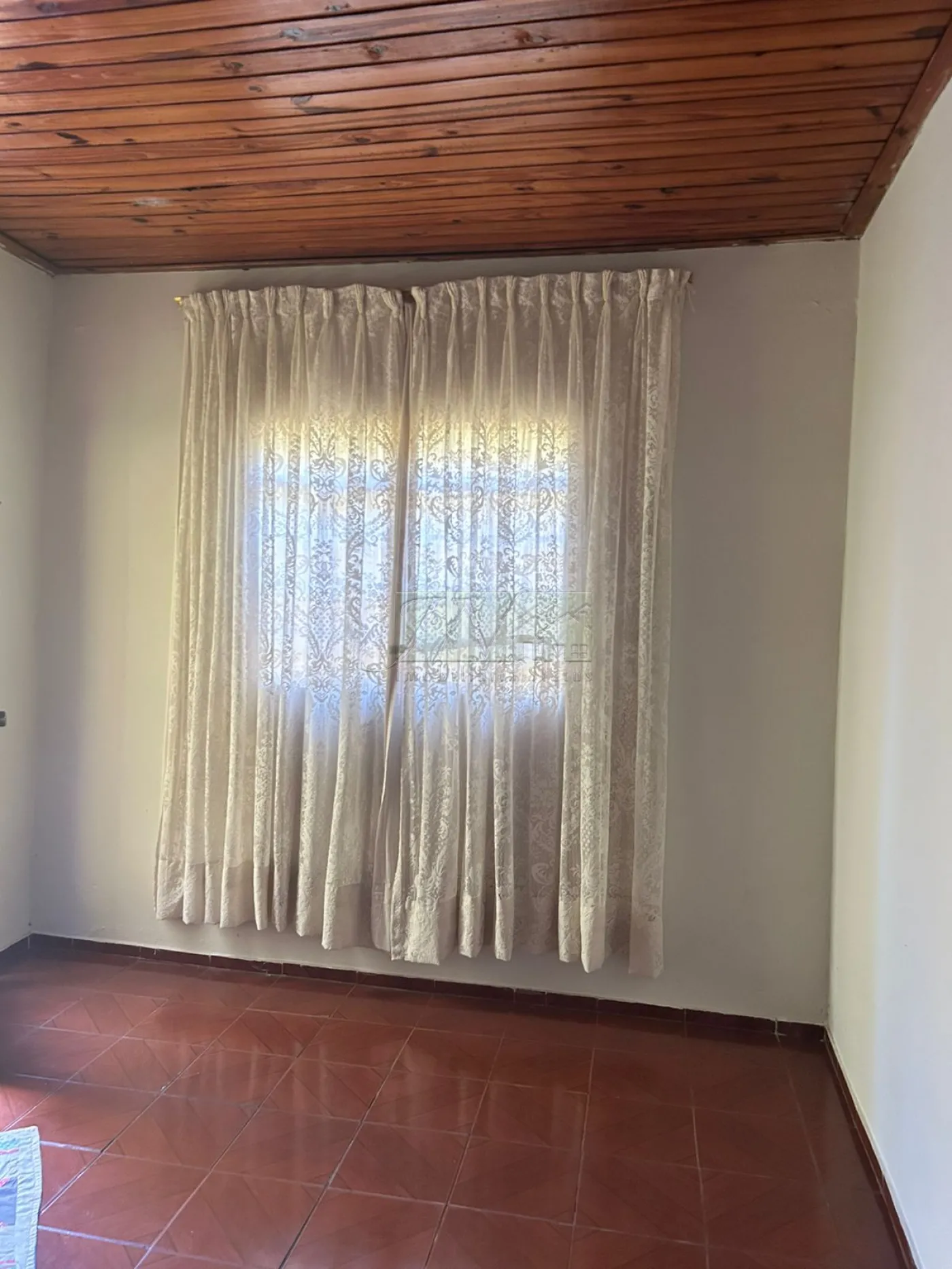 Alugar Residenciais / Casas em Santa Cruz do Rio Pardo R$ 850,00 - Foto 6