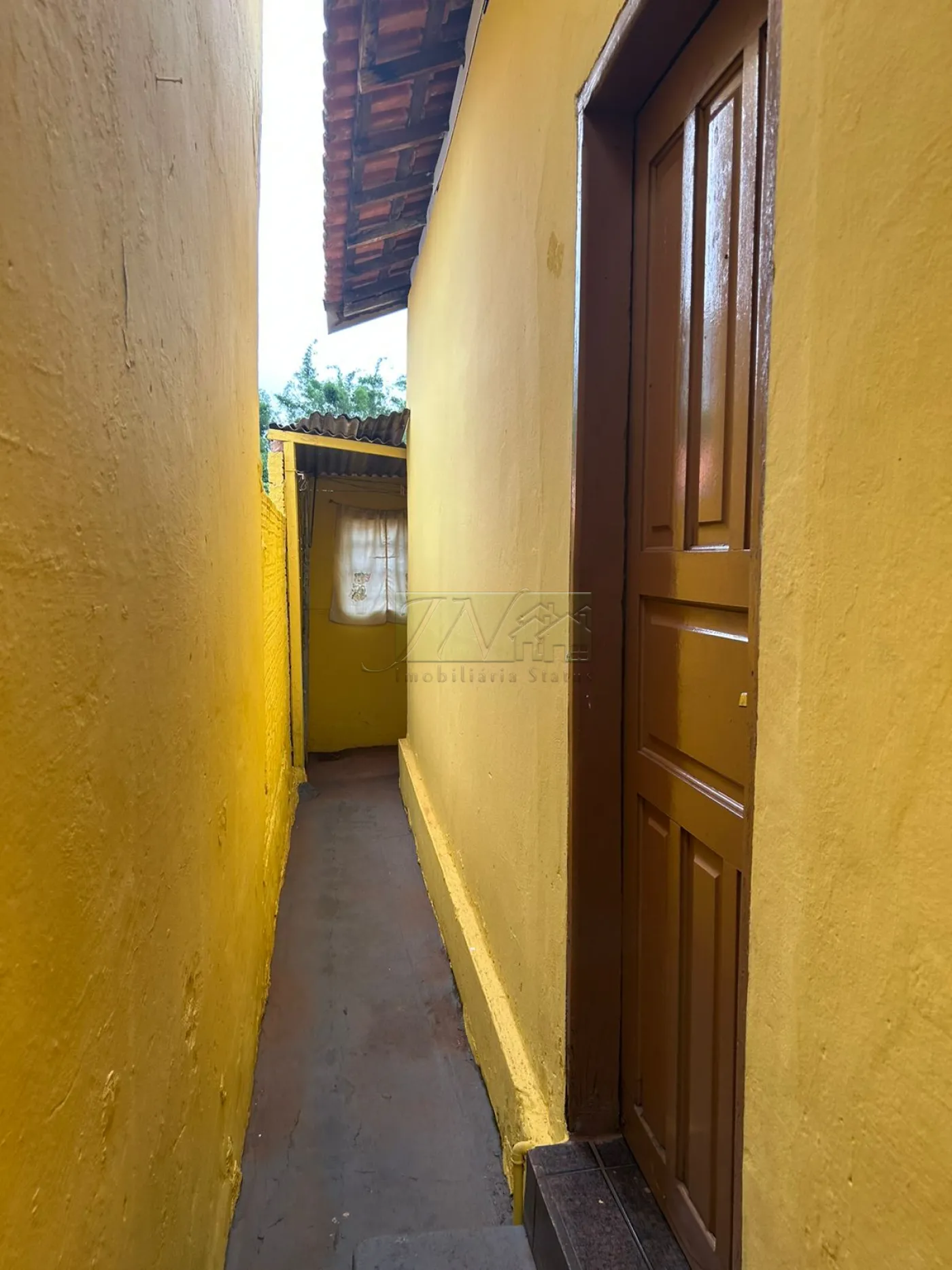 Alugar Residenciais / Casas em Santa Cruz do Rio Pardo R$ 800,00 - Foto 11