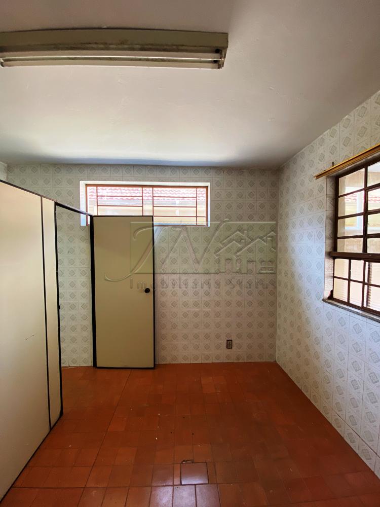Alugar Residenciais / Casas em Santa Cruz do Rio Pardo R$ 2.300,00 - Foto 35