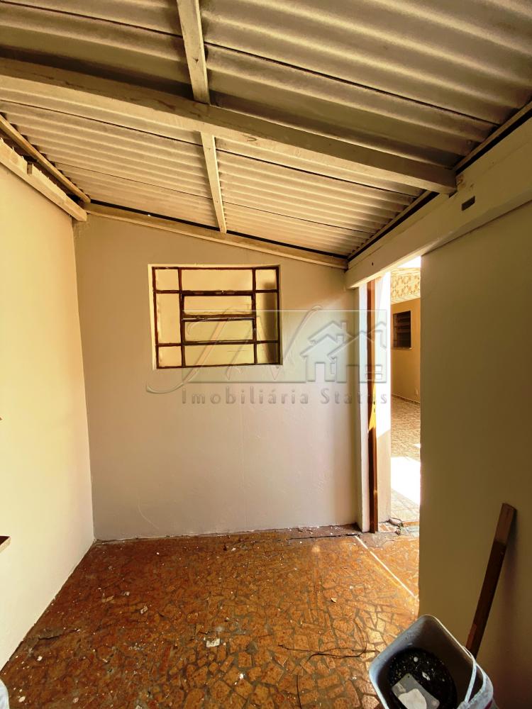 Alugar Residenciais / Casas em Santa Cruz do Rio Pardo R$ 2.300,00 - Foto 44