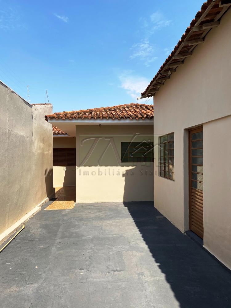 Alugar Residenciais / Casas em Santa Cruz do Rio Pardo R$ 2.300,00 - Foto 52