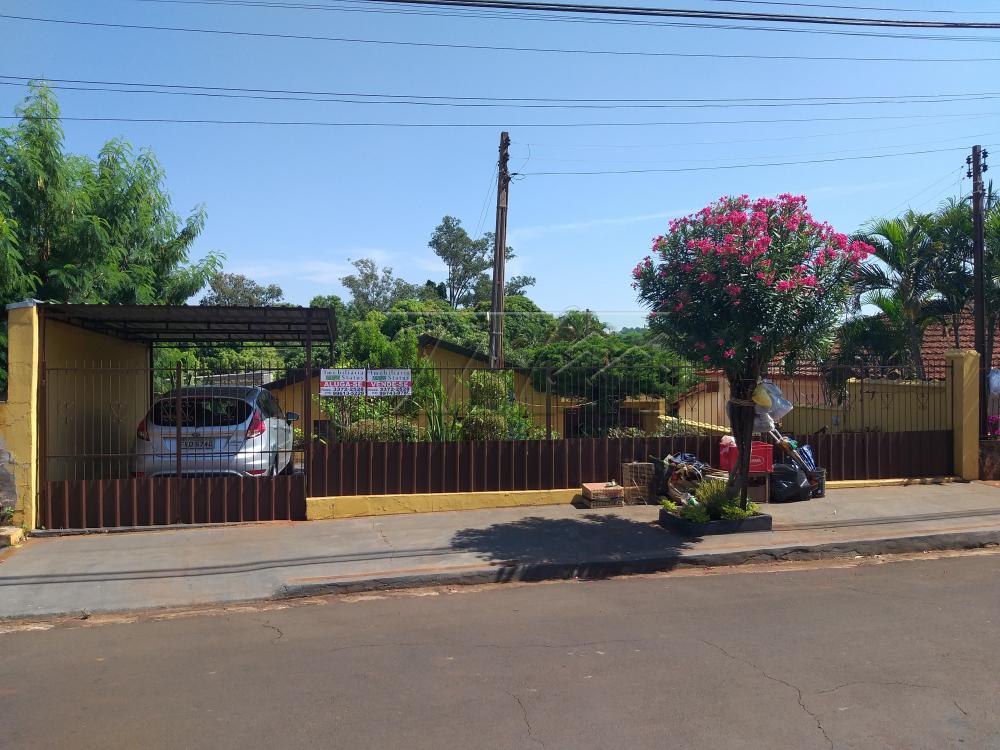 Alugar Residenciais / Casas em Santa Cruz do Rio Pardo R$ 900,00 - Foto 2