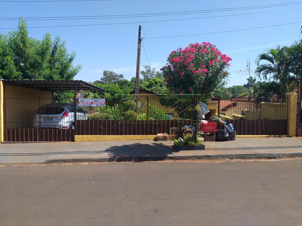 Alugar Residenciais / Casas em Santa Cruz do Rio Pardo R$ 900,00 - Foto 6