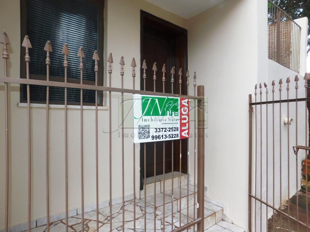 Alugar Residenciais / Casas em Santa Cruz do Rio Pardo R$ 1.100,00 - Foto 6