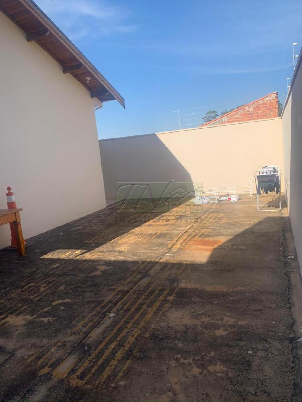 Alugar Residenciais / Casas em Santa Cruz do Rio Pardo R$ 2.200,00 - Foto 18