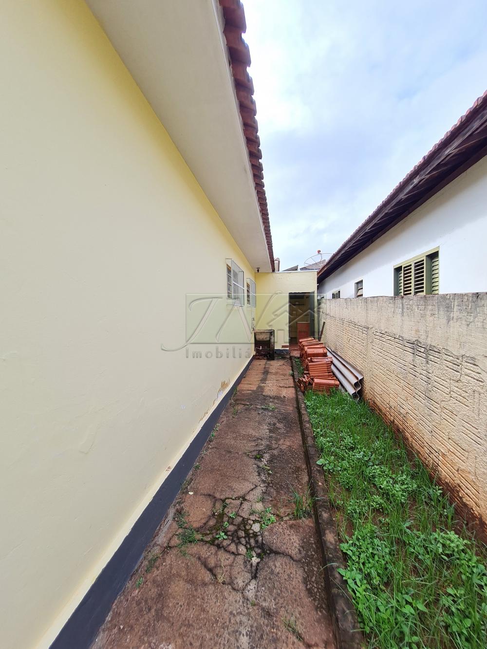 Comprar Residenciais / Casas em Santa Cruz do Rio Pardo R$ 385.000,00 - Foto 19