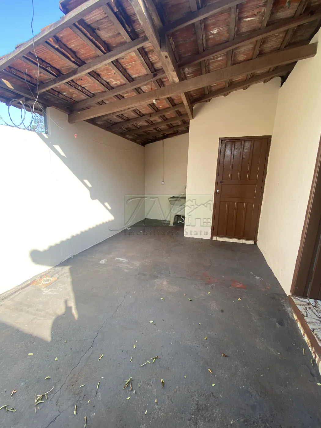 Alugar Residenciais / Casas em Santa Cruz do Rio Pardo R$ 700,00 - Foto 10
