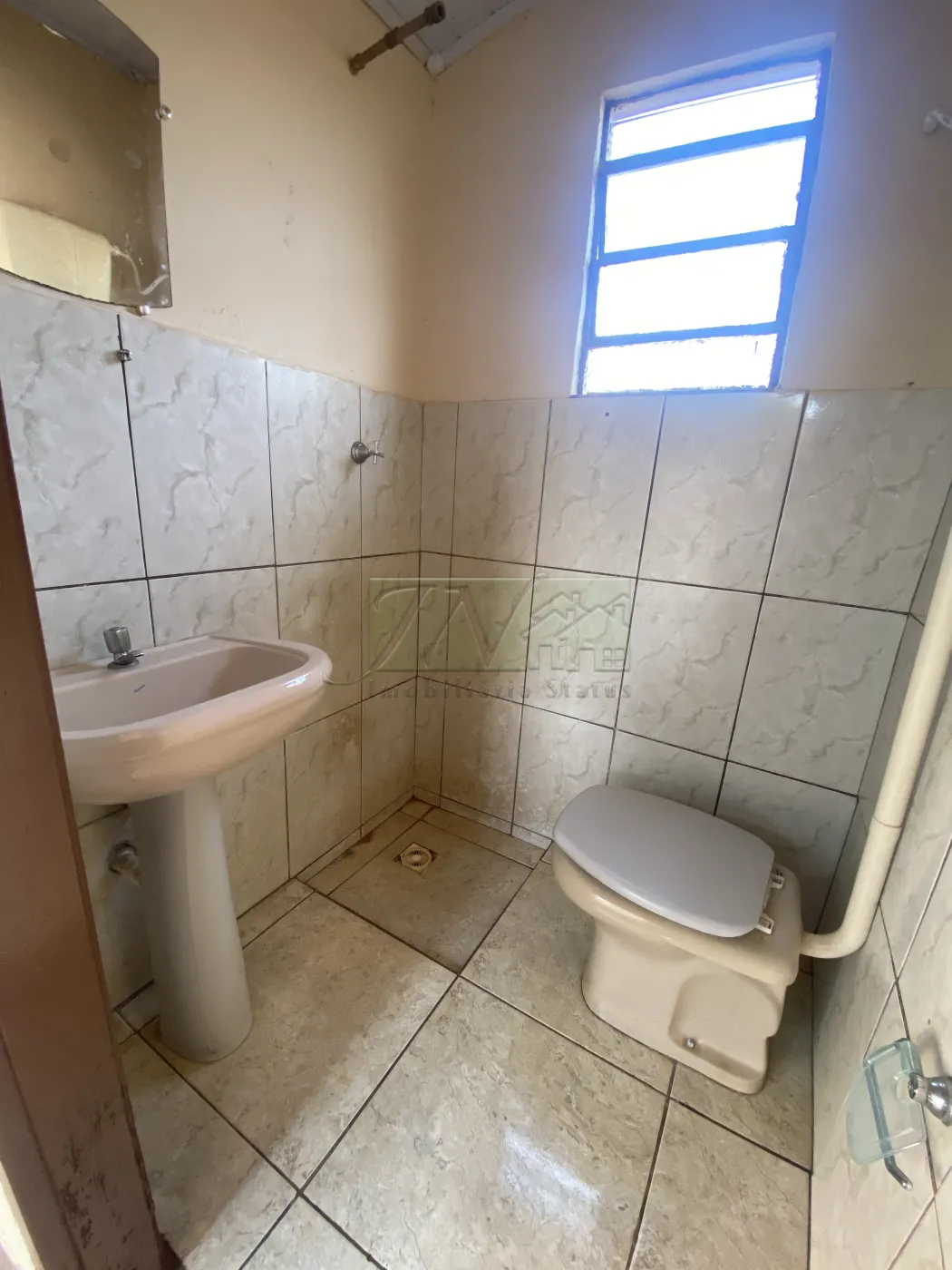 Alugar Residenciais / Casas em Santa Cruz do Rio Pardo R$ 700,00 - Foto 11