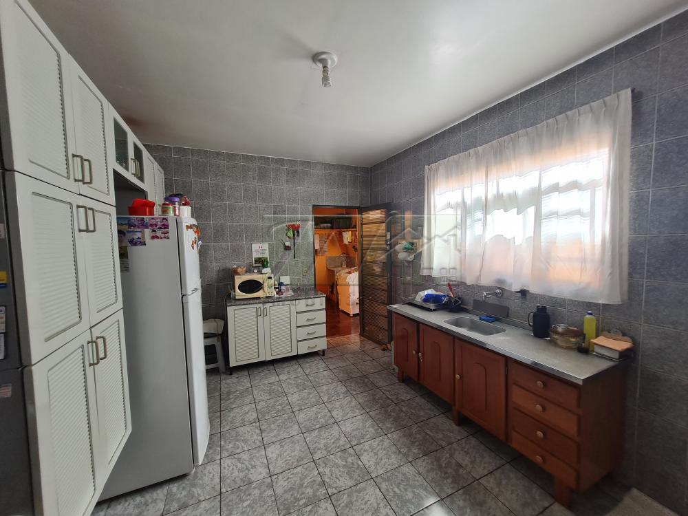 Comprar Residenciais / Casas em Santa Cruz do Rio Pardo R$ 250.000,00 - Foto 6