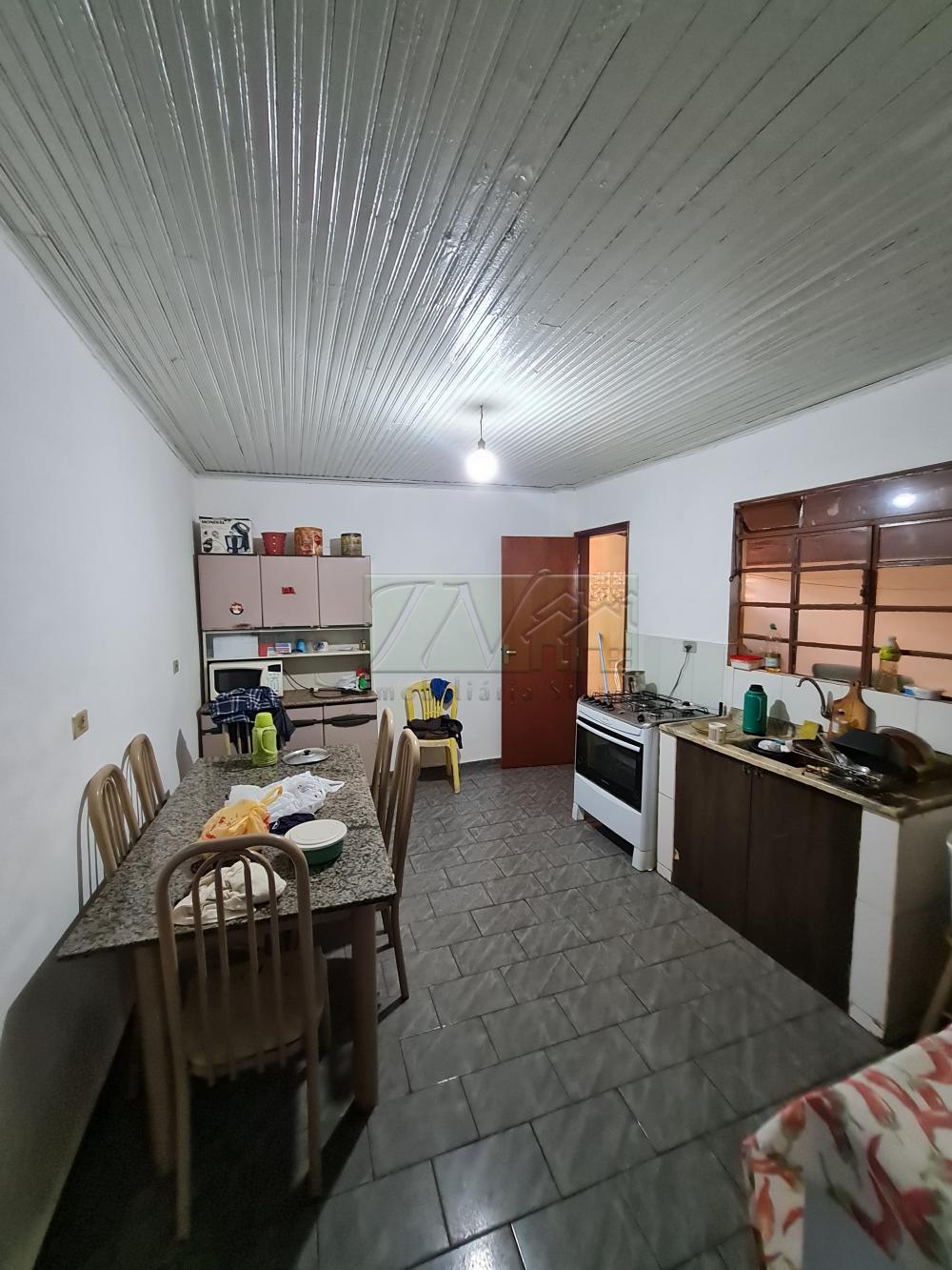 Comprar Residenciais / Casas em Santa Cruz do Rio Pardo R$ 200.000,00 - Foto 6