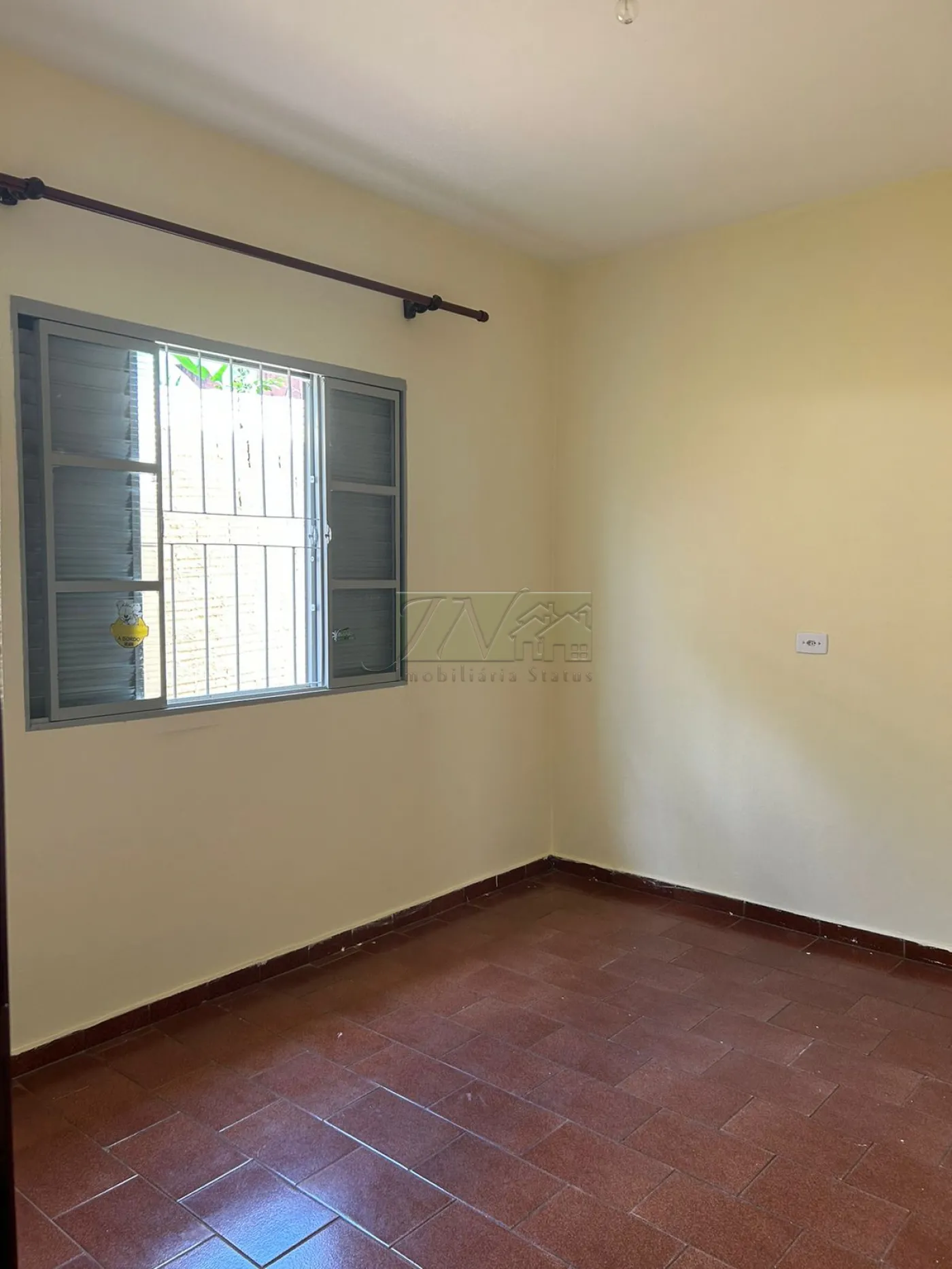 Alugar Residenciais / Casas em Santa Cruz do Rio Pardo R$ 1.200,00 - Foto 8