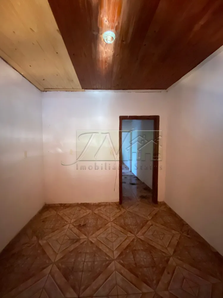 Comprar Residenciais / Casas em Santa Cruz do Rio Pardo R$ 165.000,00 - Foto 3