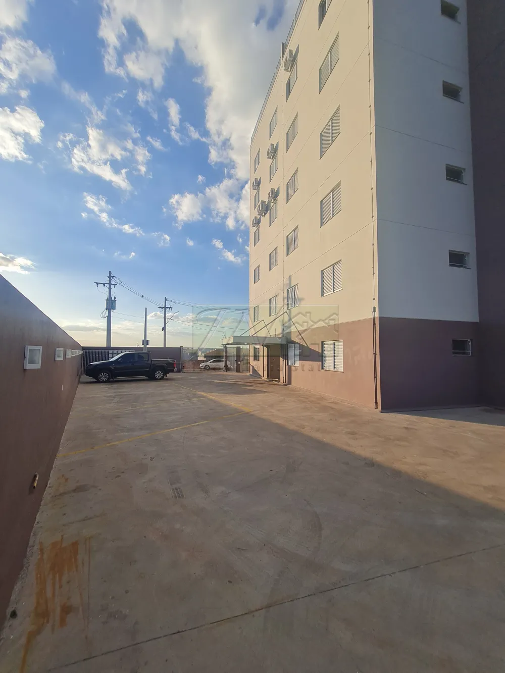 Alugar Residenciais / Apartamentos em Santa Cruz do Rio Pardo R$ 1.350,00 - Foto 19